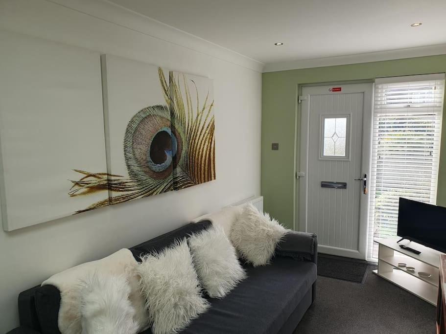 The Elfin- Lovely 1 Bedroom - Free Parking Бридж ъф Алън Екстериор снимка